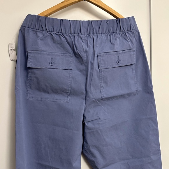 COPY - Gap NWT off duty khaki, L tall - Picture 6 of 8